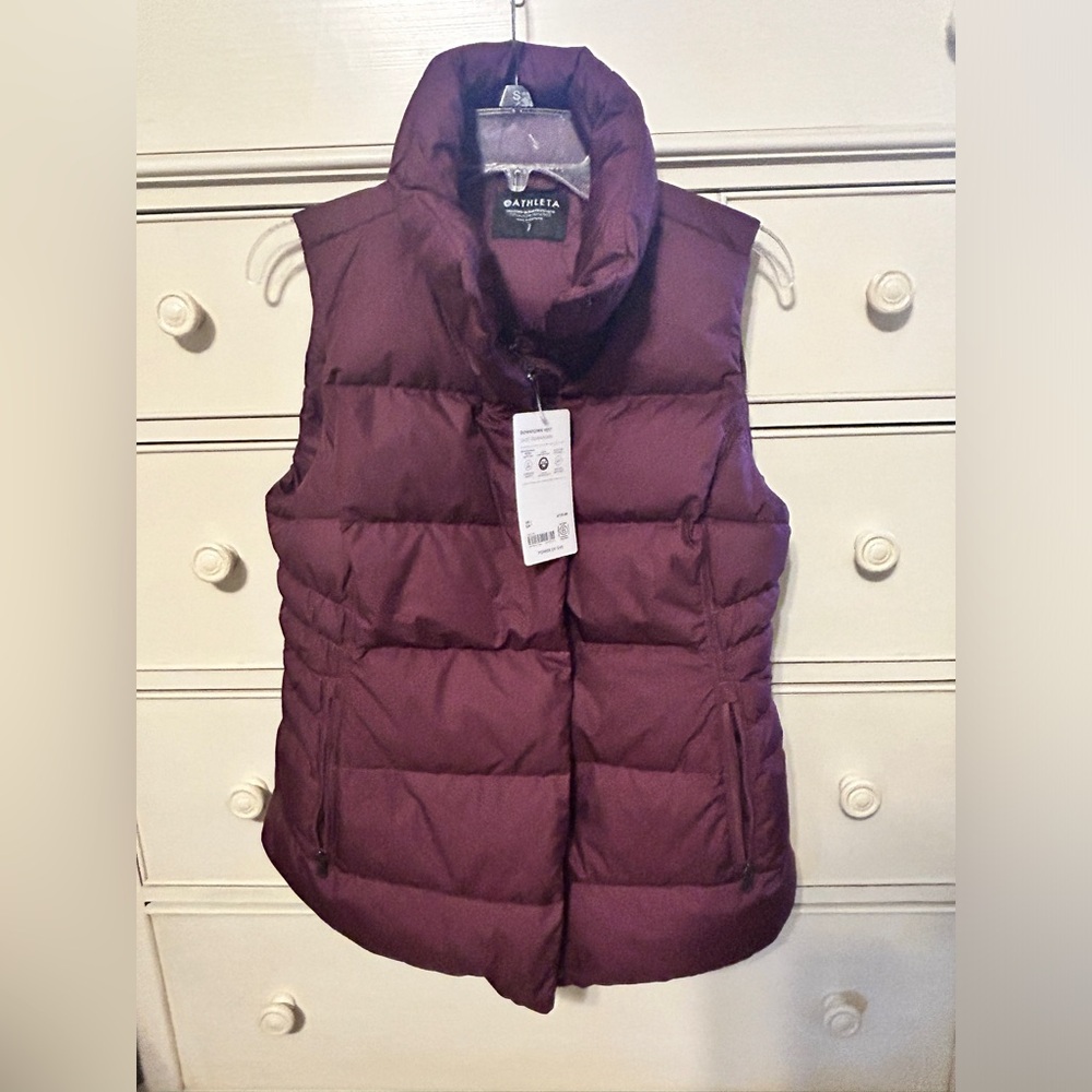 NWT Athleta Downtown Vest - small